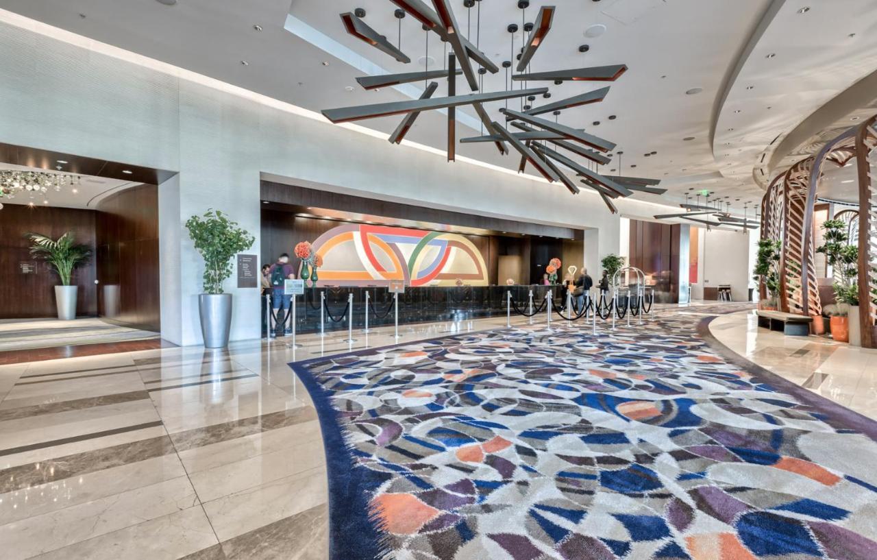 Vdara Beautiful Suite On 22Nd Flr Free Valet Parking 拉斯维加斯 外观 照片