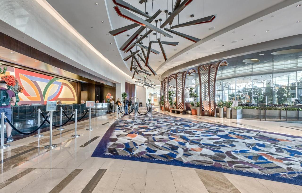 Vdara Beautiful Suite On 22Nd Flr Free Valet Parking 拉斯维加斯 外观 照片