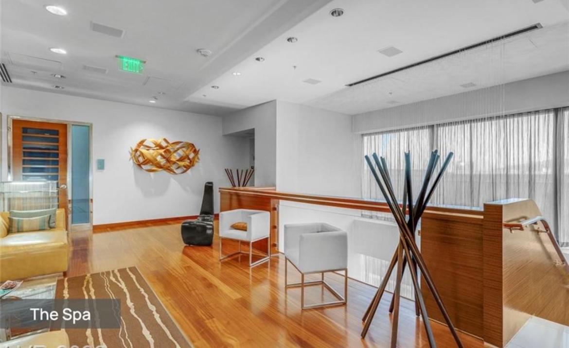 Vdara Beautiful Suite On 22Nd Flr Free Valet Parking 拉斯维加斯 外观 照片